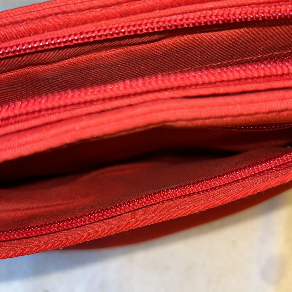 Amanda Smith Small Red Nylon Multi-pocket Crossbody Bag - Picture 7 of 12